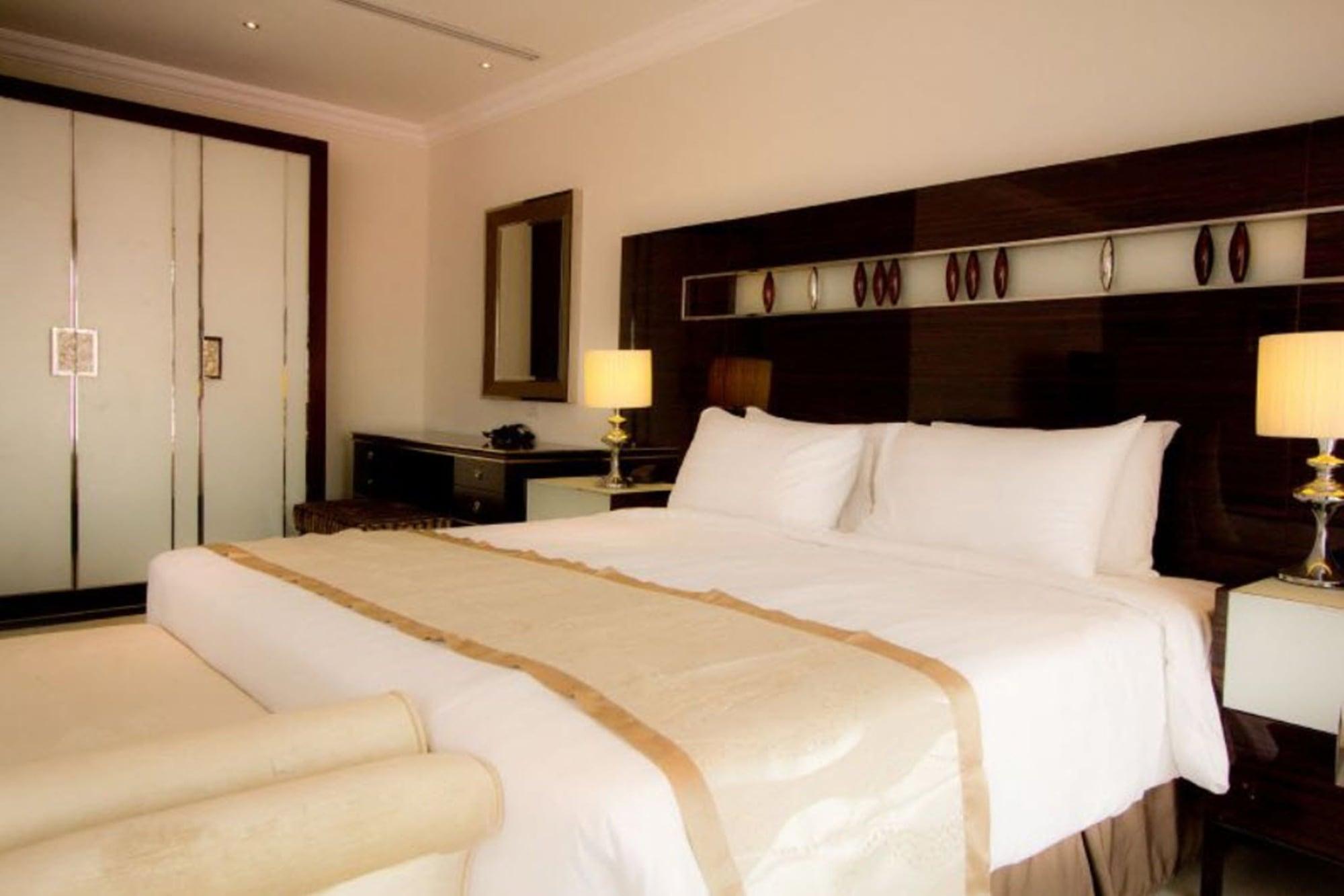 Lk Royal Wing Hotel Pattaya Buitenkant foto