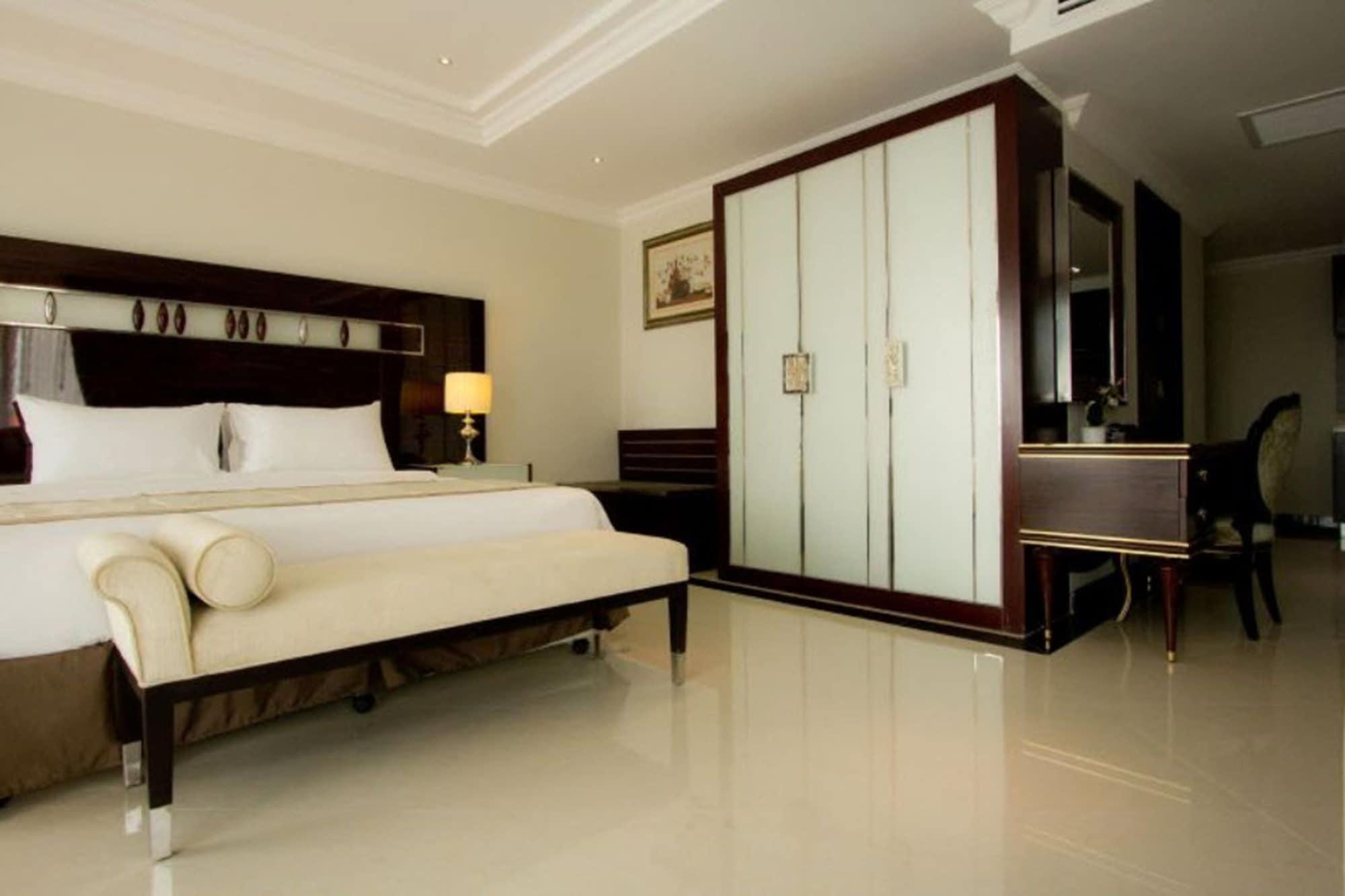Lk Royal Wing Hotel Pattaya Buitenkant foto
