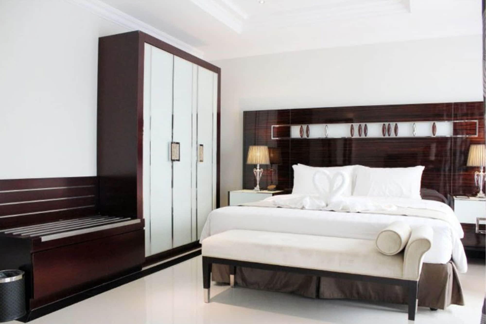 Lk Royal Wing Hotel Pattaya Buitenkant foto
