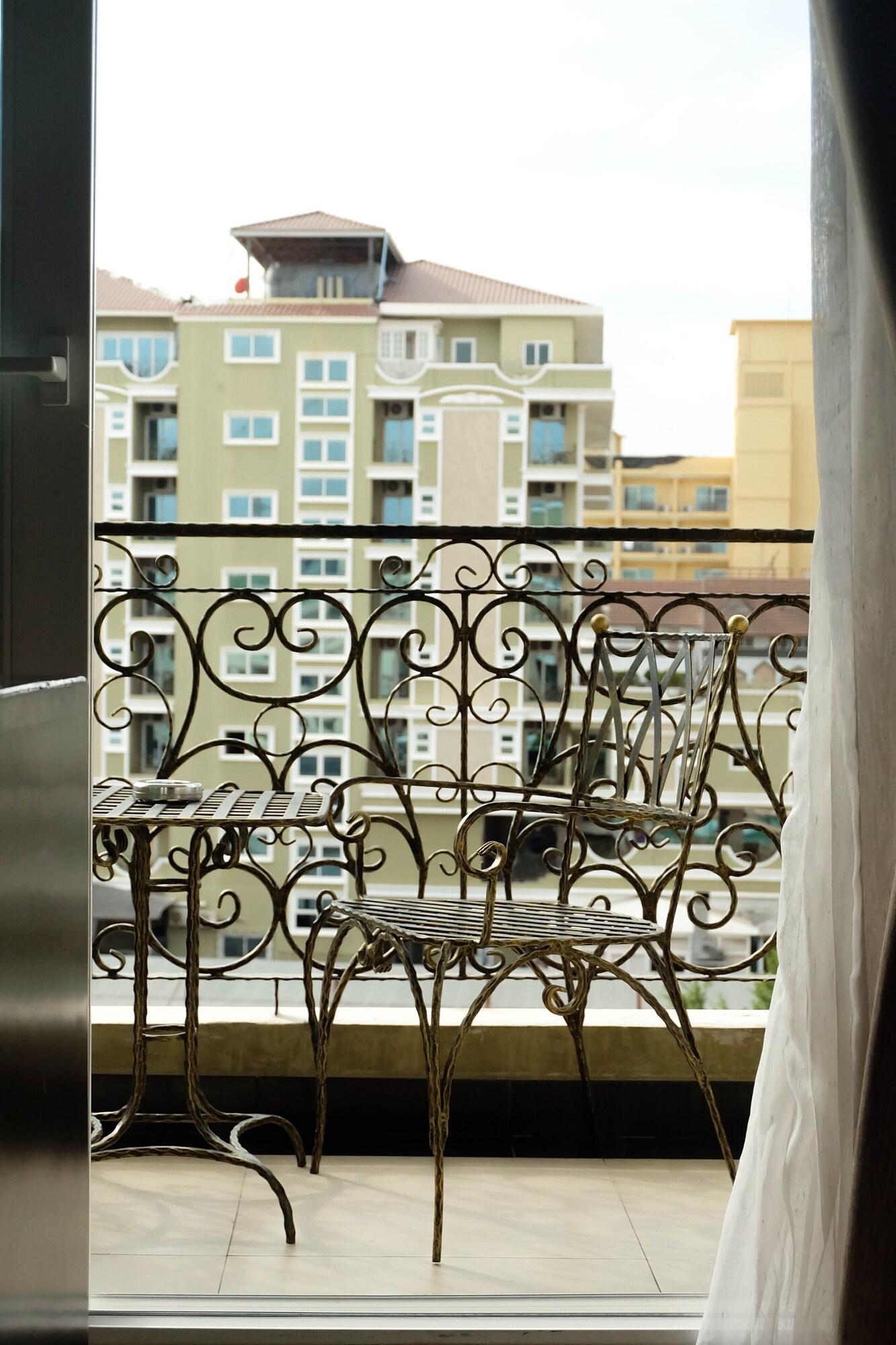 Lk Royal Wing Hotel Pattaya Buitenkant foto
