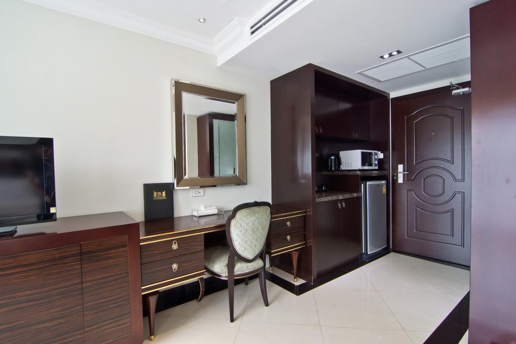 Lk Royal Wing Hotel Pattaya Buitenkant foto