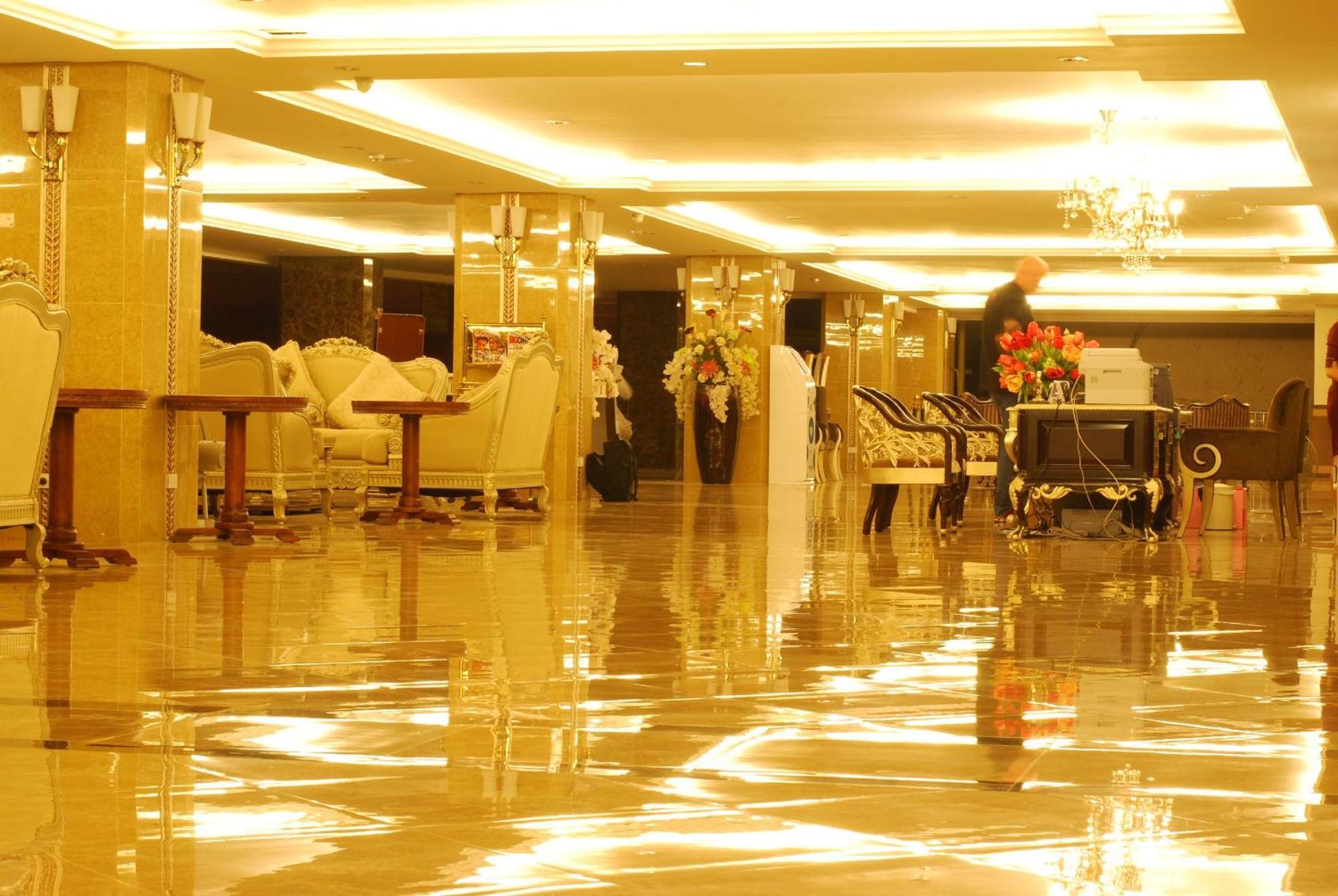Lk Royal Wing Hotel Pattaya Buitenkant foto