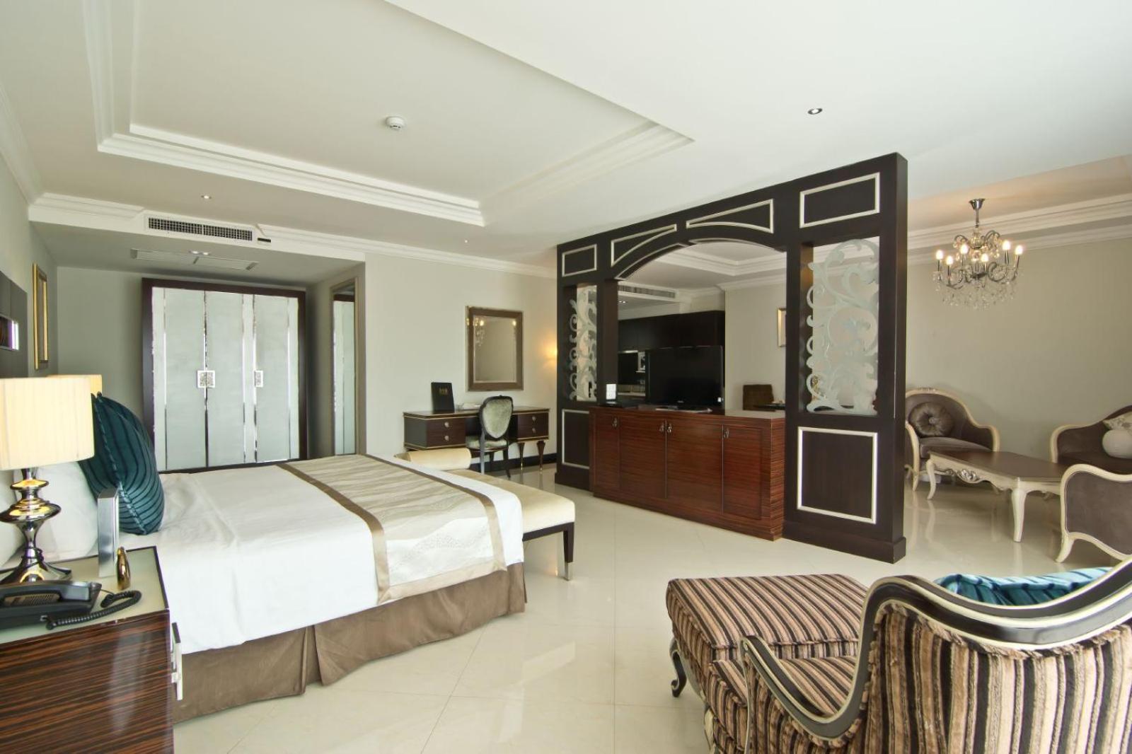 Lk Royal Wing Hotel Pattaya Buitenkant foto