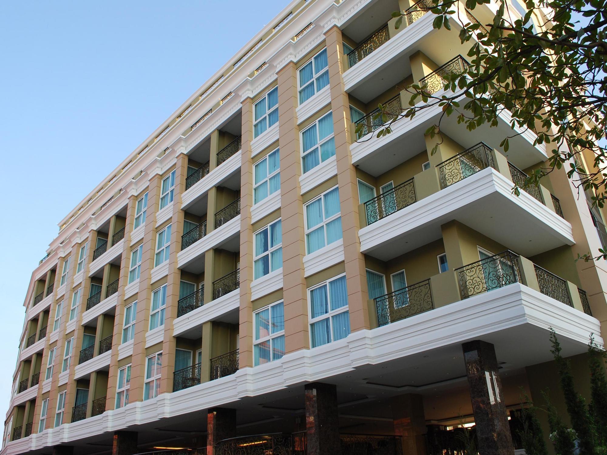 Lk Royal Wing Hotel Pattaya Buitenkant foto