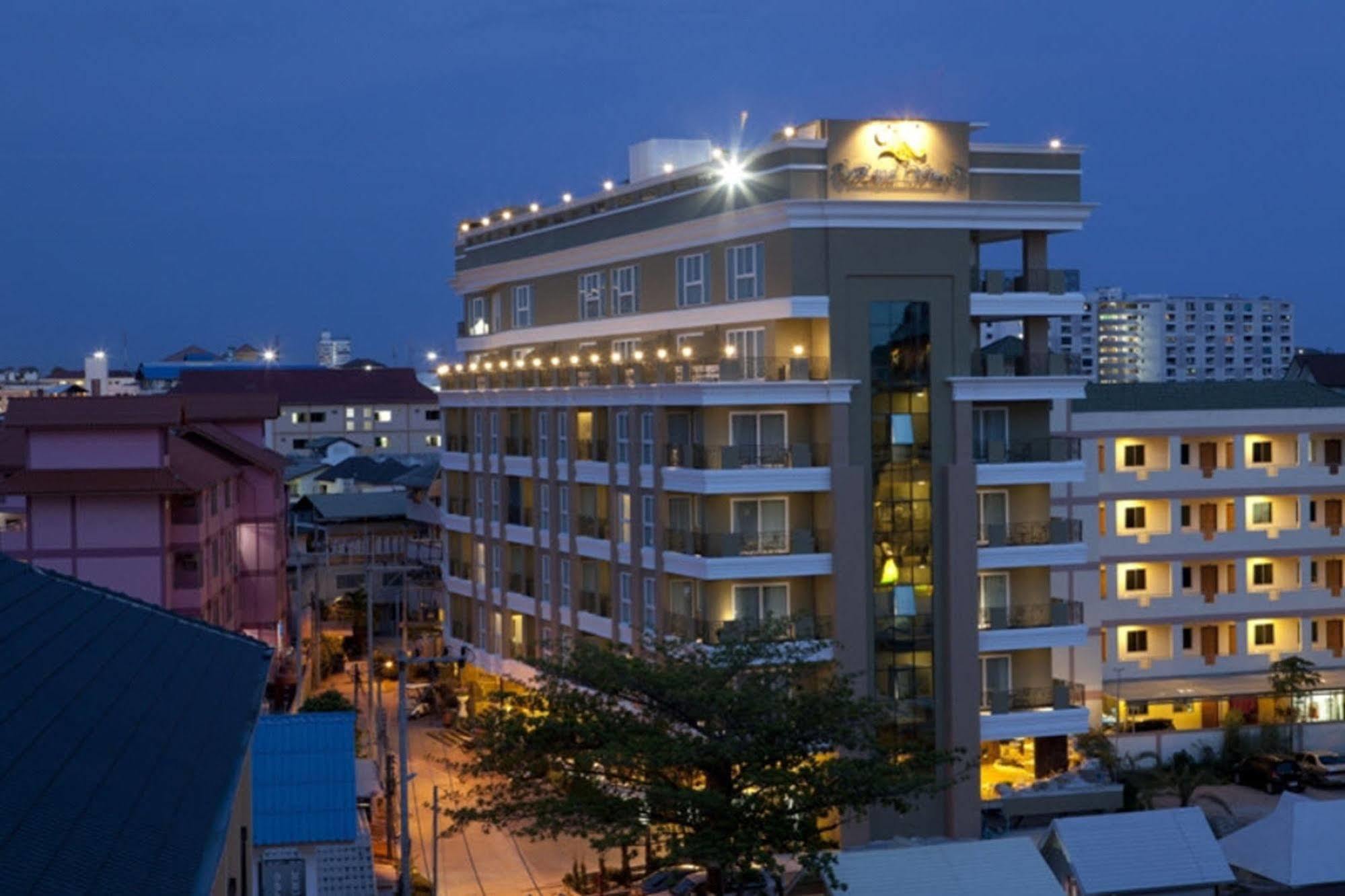Lk Royal Wing Hotel Pattaya Buitenkant foto